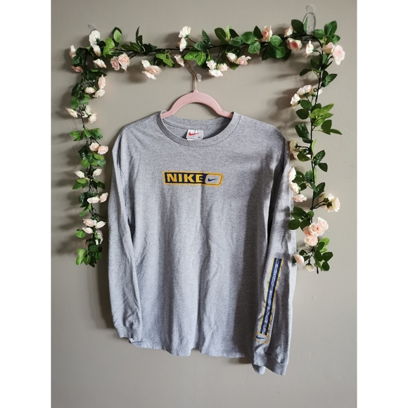 Nike Other - Vintage Nike Long Sleeve